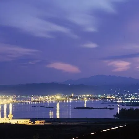Luna Lughente 4* أولبيا